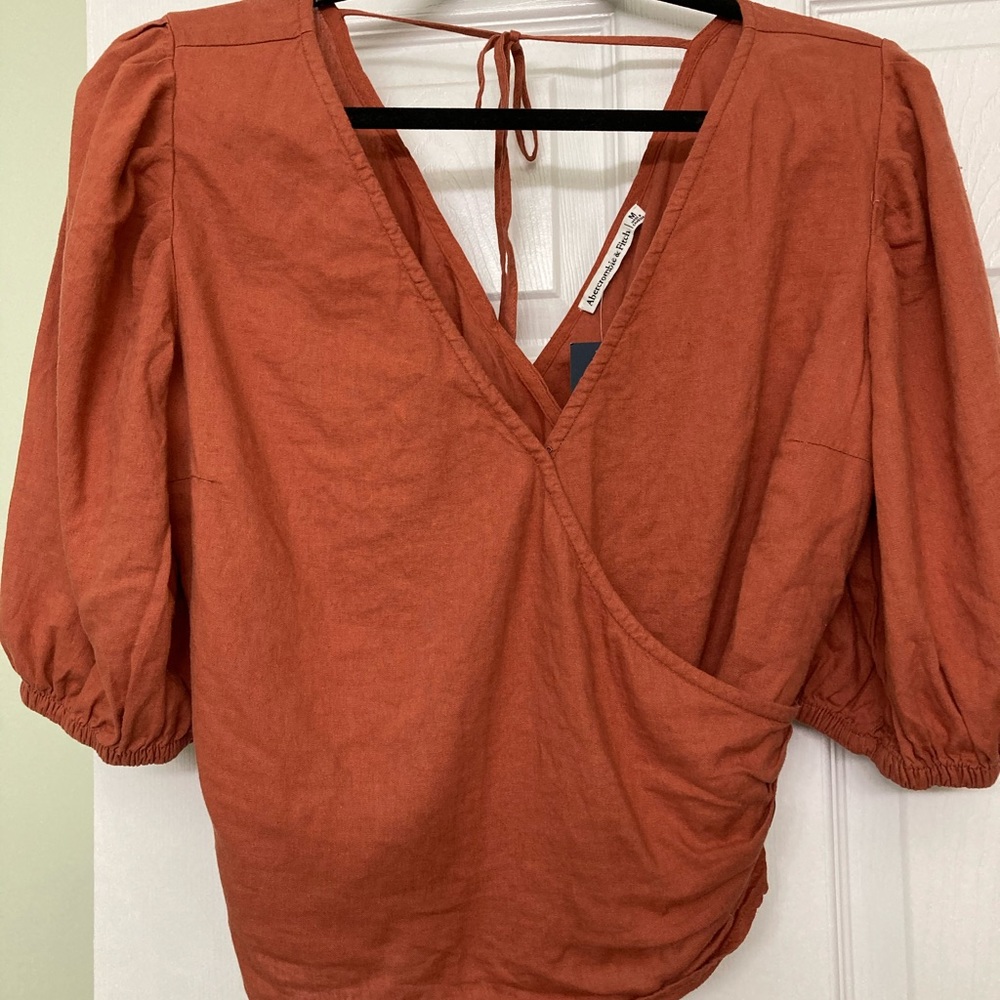 Women’s Linen-Blend Wrap-Front Blouse